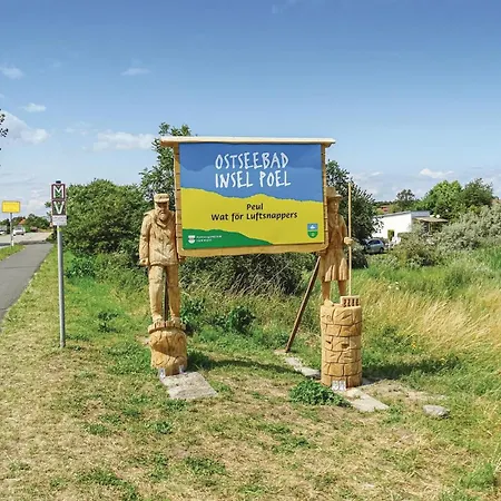 In Insel Poelgollwitz * Gollwitz